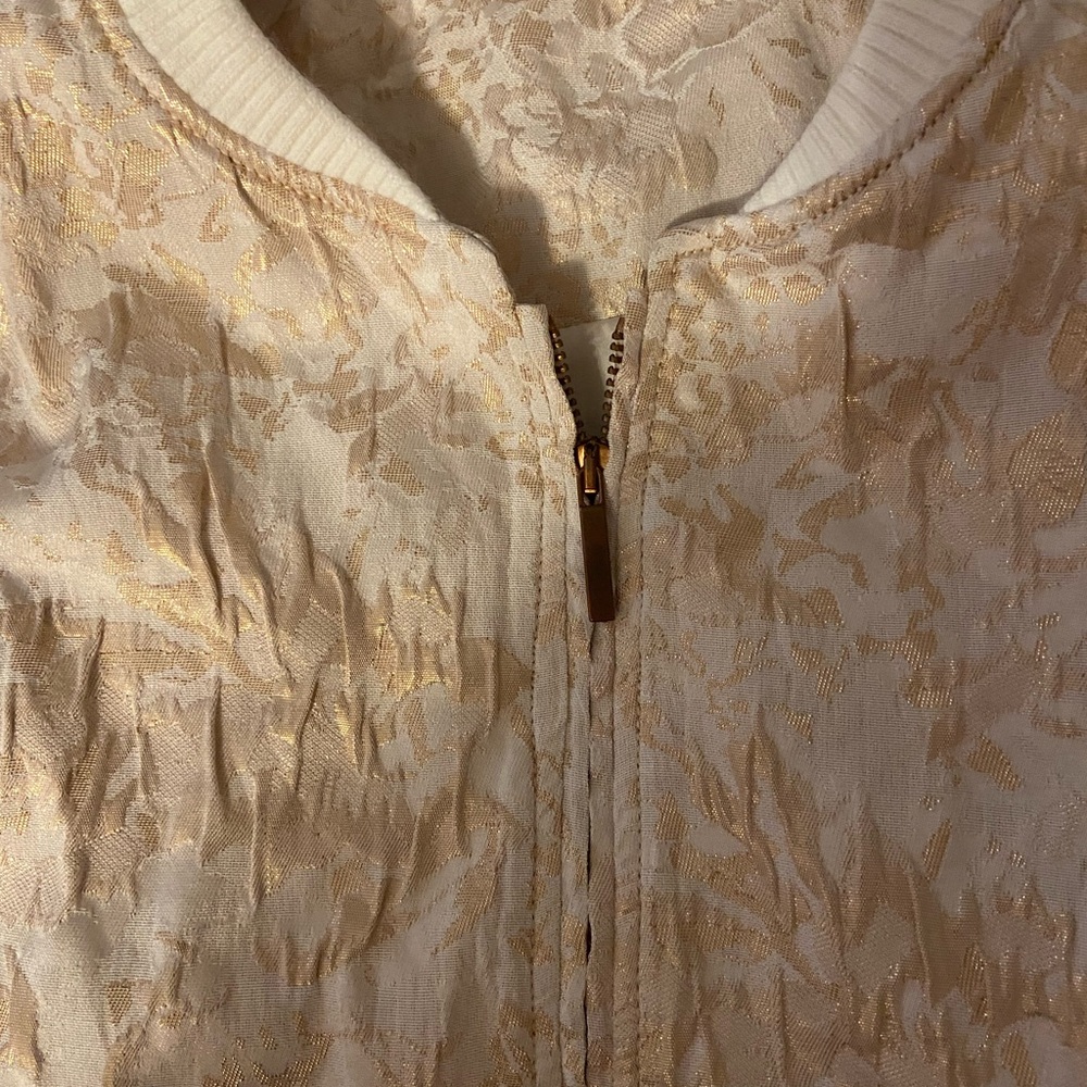 Gold Patterned Bomber With Pockets - image 3